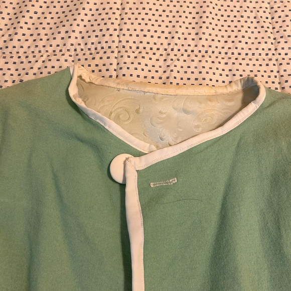 Green Women's Blazer with White Trim - Picture 5 of 8